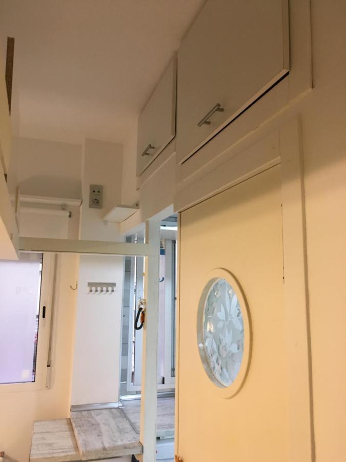 Acogedor Estudio Camarote En El Centro De Madrid Apartman Kültér fotó